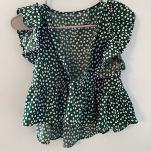 Ruffled short sleeve